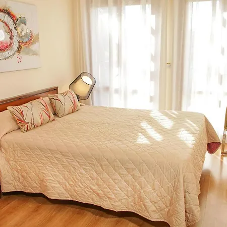 Theseus Village Bb02 شقة *